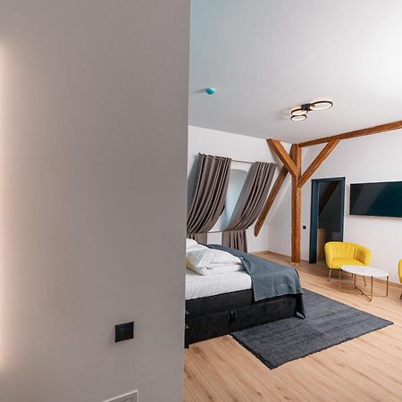 Haller Boutique Hotel Targu Mures Room photo